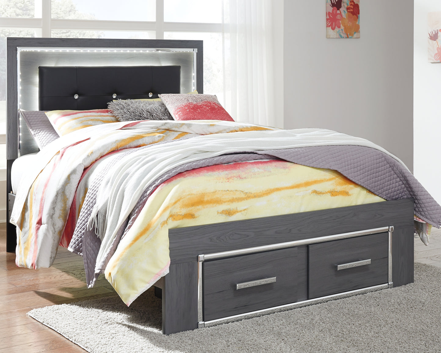 Lodanna Full Panel Bed with 2 Storage Drawers with Mirrored Dresser