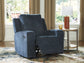 Danum Zero Wall Recliner